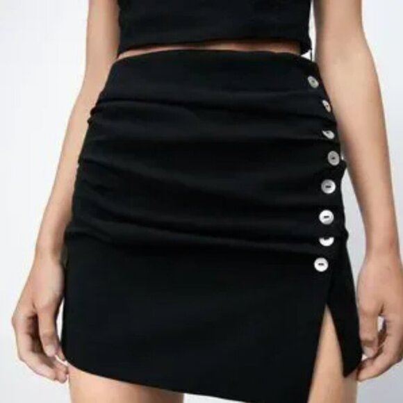 ZARA | Ruched Shell Button Skirt | Sz. M - Picture 2 of 8